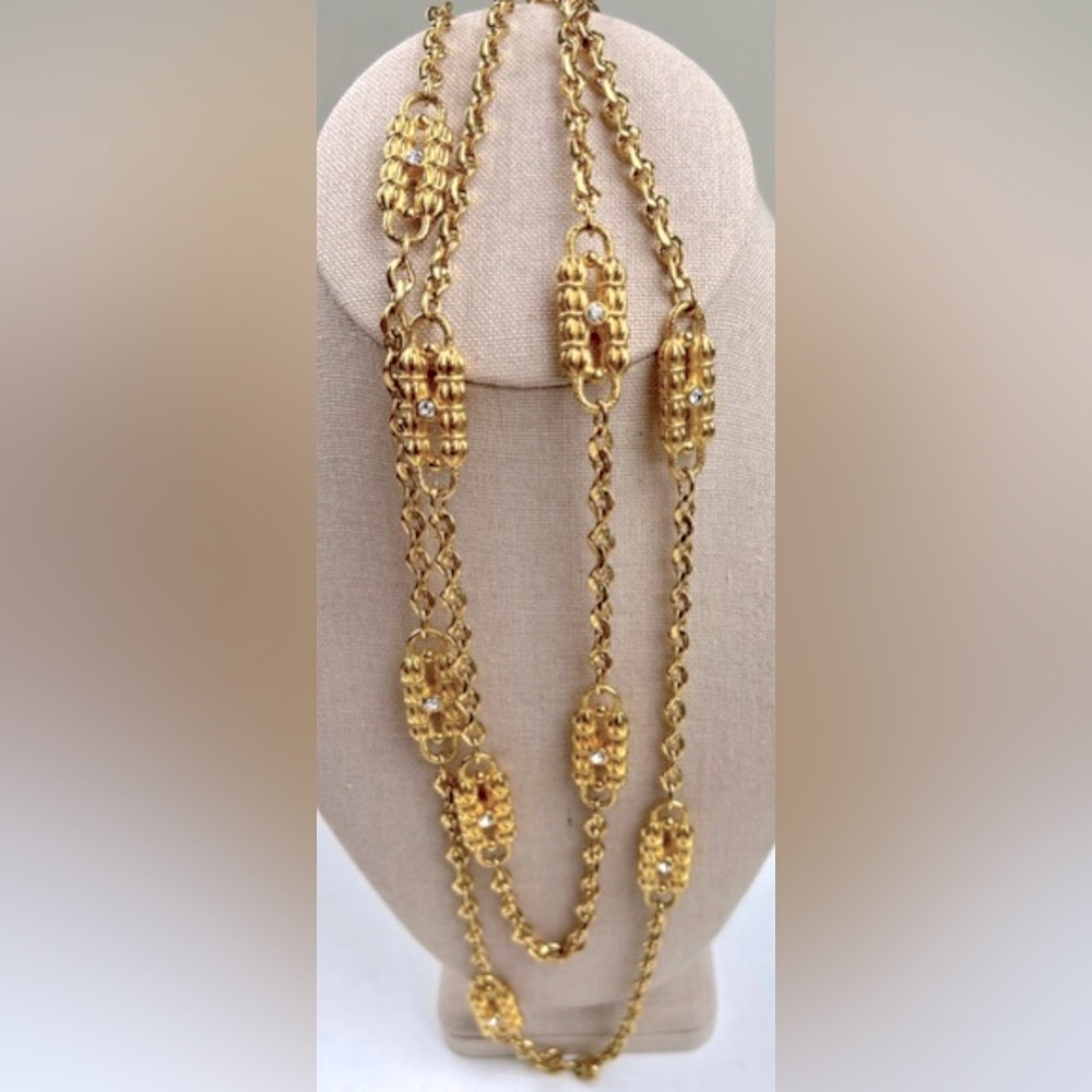 Camrose and Kross JBK Jackie Kennedy Vintage Necklace
